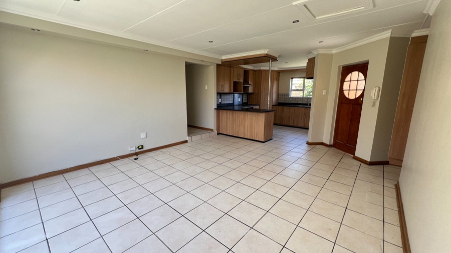 3 Bedroom Property for Sale in Langenhovenpark Free State